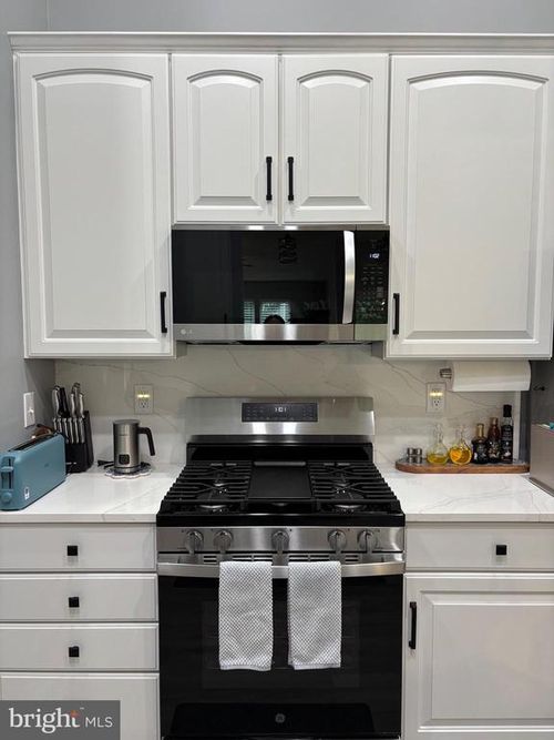 19k-19 Brook Farm Ct, PERRY HALL, MD, 21128-9086 | Card Image