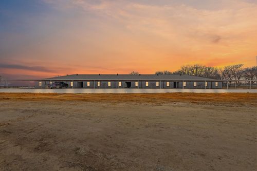 8092 County Road 604, Alvarado, TX, 76009-8607 | Card Image