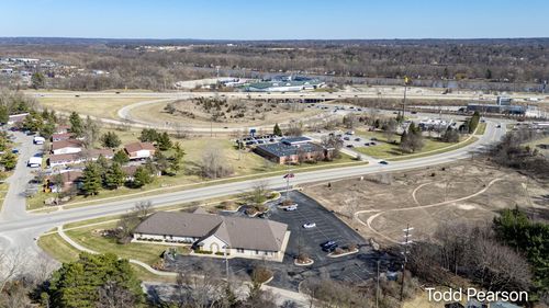 4211 Division Avenue N, Plainfield Charter Township, MI, 49321 | Card Image