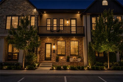 220 Se B St, Bentonville, AR, 72712-5938 | Card Image