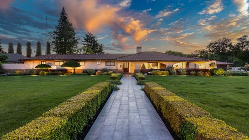 6619 Carver Rd, Modesto, CA, 95356-9189 | Card Image