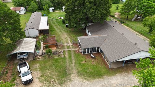417566 E 1140 Rd, Checotah, OK, 74426-5433 | Card Image
