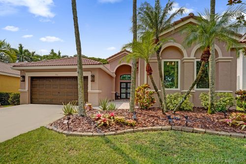 706 Tulip Cir, Weston, FL, 33327-2452 | Card Image