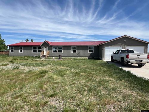 42 Valley Dr, Mountain View, WY, 82939-5247 | Card Image