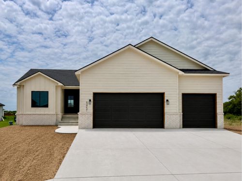 5457 N Saint Paul St, Wichita, KS, 67204-5475 | Card Image