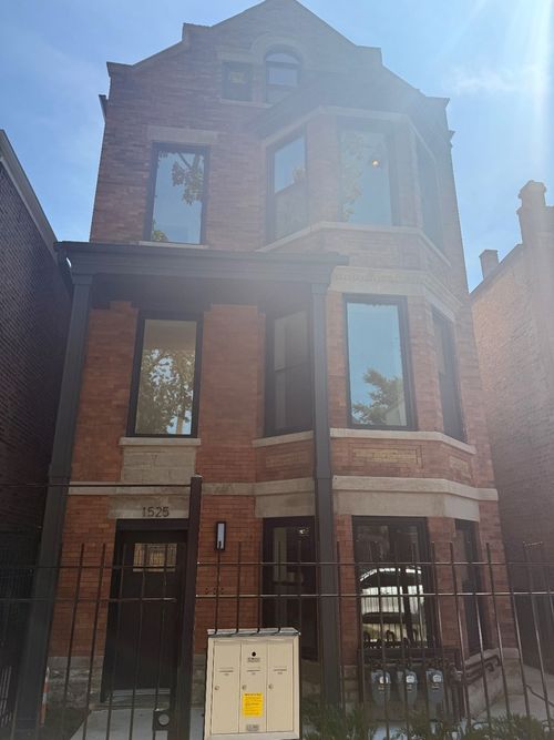 1-1525 S Harding Unit 1 Avenue, Chicago, IL, 60623 | Card Image