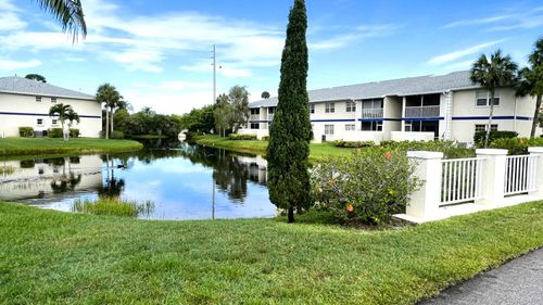 1532 Se Royal Green Cir, Port St Lucie, FL, 34952-4682 | Card Image