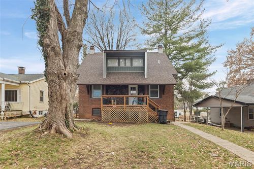 430 N 38th St, Belleville, IL, 62226-6028 | Card Image