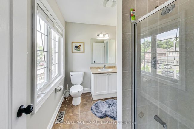 955 Coyston Dr, House other with 5 bedrooms, 5 bathrooms and 4 parking in Oshawa ON | Image 24