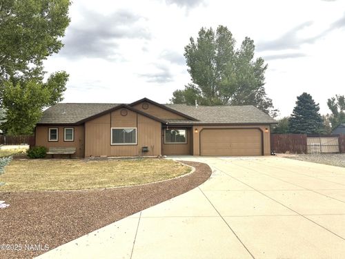 7407 Patriot Dr, Flagstaff, AZ, 86004-9599 | Card Image