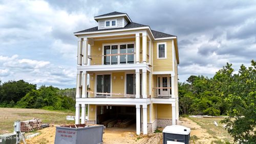 102 Marshland Cir, Newport, NC, 28570-0227 | Card Image