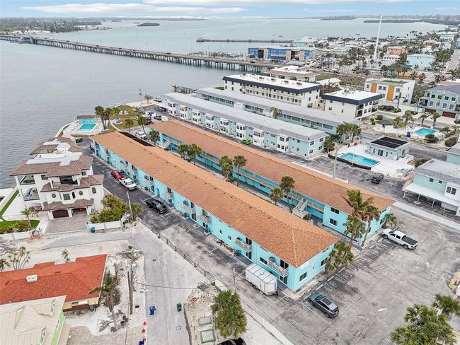 UNIT-5 - 117 7 Th St N, Condo with 1 bedrooms, 1 bathrooms and null parking in BRADENTON BEACH FL | Image 32