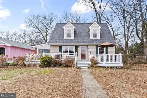 916 Bryant Ave, COLONIAL BEACH, VA, 22443-2119 | Card Image