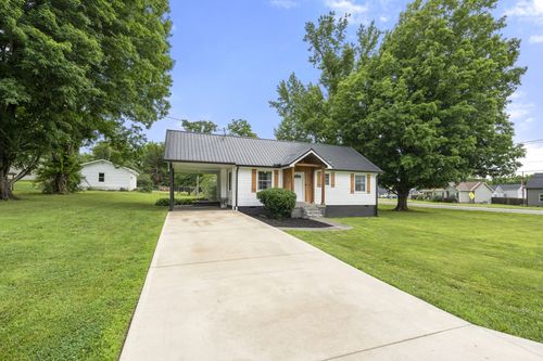 100 Brook Dr, Dickson, TN, 37055-1059 | Card Image