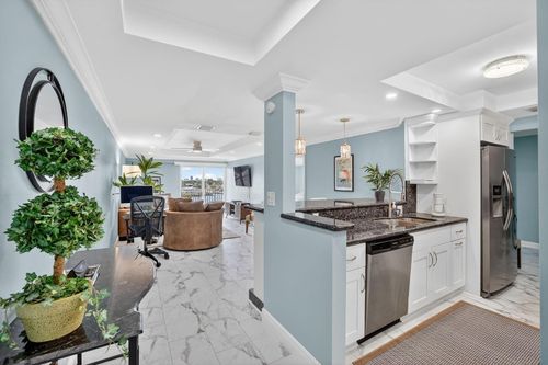 702-95 N Birch Rd, Fort Lauderdale, FL, 33304-4341 | Card Image