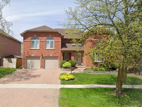 70 Timberline Trail, Aurora, ON, L4G6A3 | Card Image