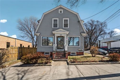 1264 Elmwood Ave, Providence, RI, 02907-3722 | Card Image