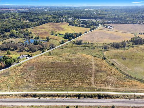 890 Pierce Rd, Chelsea, MI, 48118-9724 | Card Image