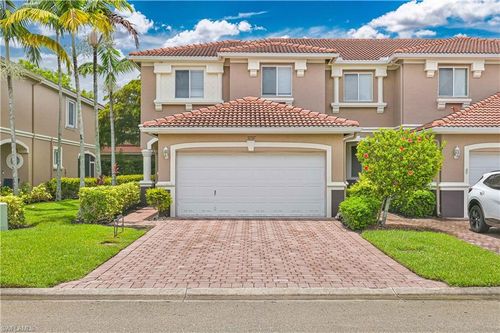 9797 Roundstone Cir, FORT MYERS, FL, 33967-5156 | Card Image