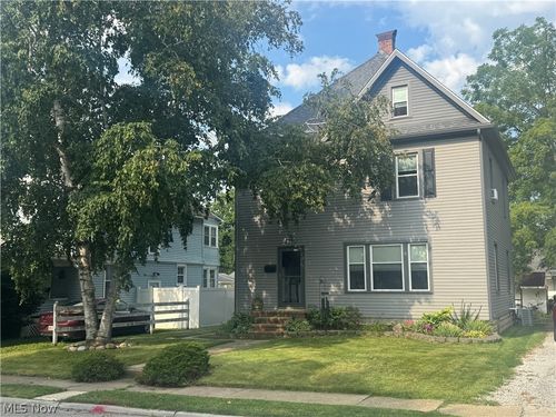 219 N Elm St, Orrville, OH, 44667-1521 | Card Image