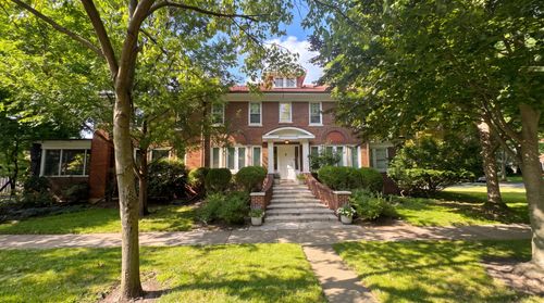 1102 Jackson Ave, River Forest, IL, 60305-1420 | Card Image
