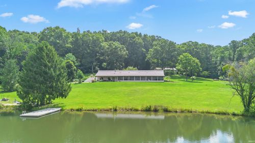 5662 E State Road 54, Bloomfield, IN, 47424-6106 | Card Image