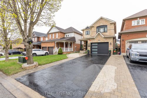 54 Thames Drive, Whitby, ON, L1R2R1 | Card Image