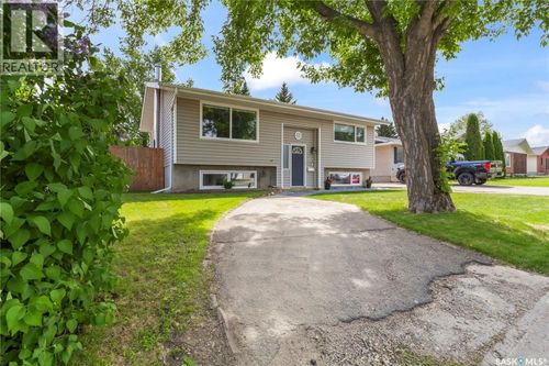 1171 Cook Dr, Prince Albert, SK, S6V2R7 | Card Image