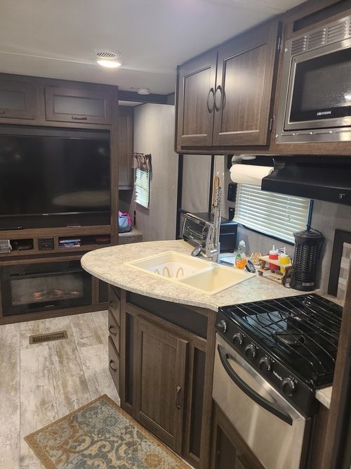 25/96 Woodhaven, Sublette, IL, 61367 | Card Image