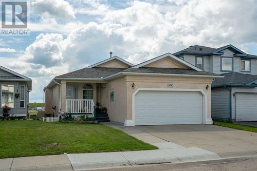 163 Applestone Pk Se, Calgary, AB, T2A7W2 | Card Image