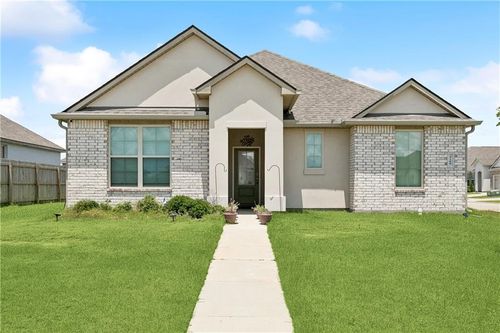5189 Clarkston Grove Dr, Slidell, LA, 70461-5241 | Card Image