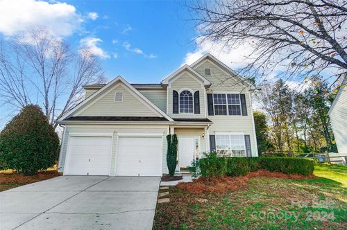 6031 Ironwood Court, Harrisburg, NC, 28075 | Card Image