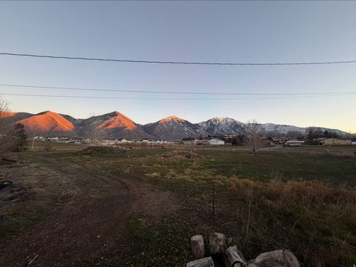 513 E 400 N, Salem, UT, 84653-9235 | Card Image