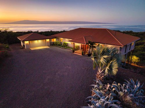 23 Kupaia Pl, Kaunakakai, HI, 96748-4071 | Card Image