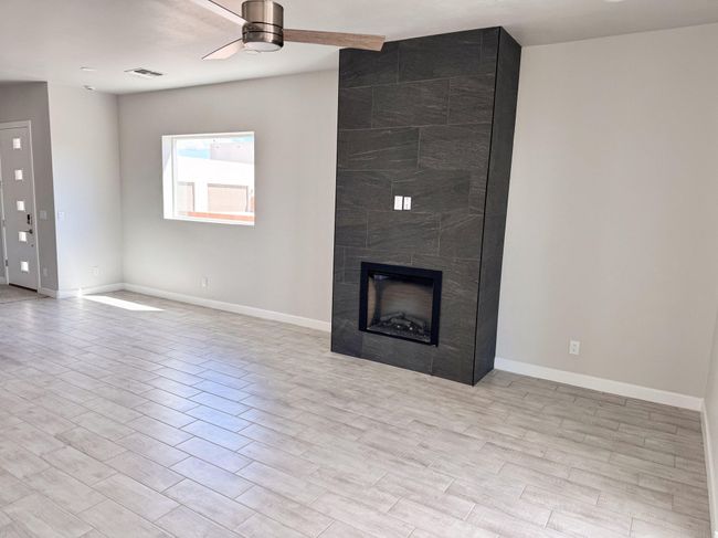2229 De Kooning Ave Se, House other with 3 bedrooms, 2 bathrooms and null parking in Albuquerque NM | Image 6