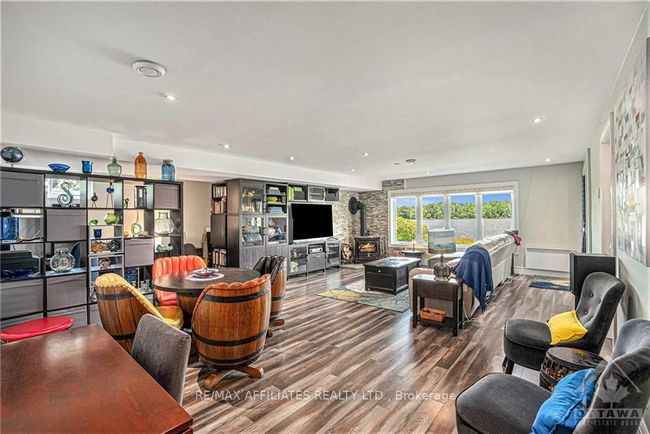 3020 Bay Rd, House other with 1 bedrooms, 2 bathrooms and 10 parking in Alfred ON | Image 17