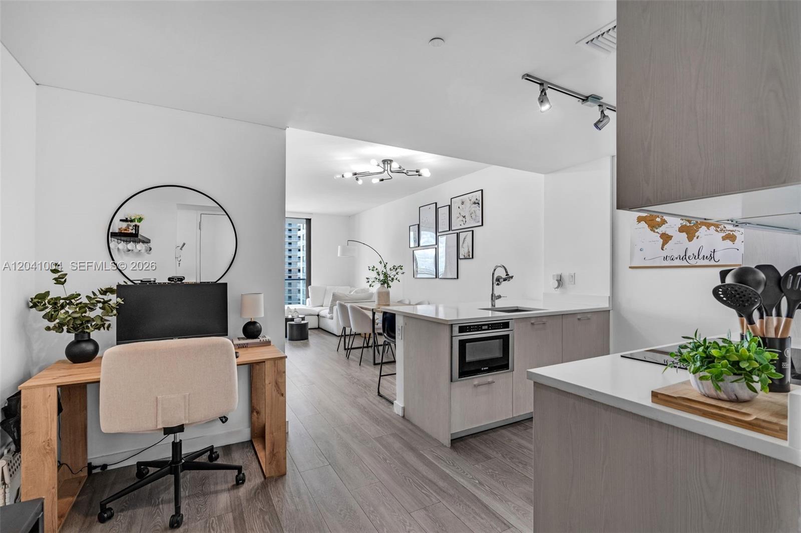 Residential Lease in Miami 3