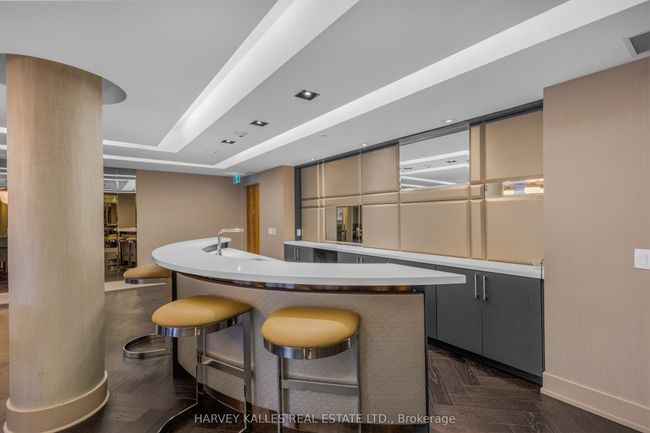 402 - 170 Chiltern Hill Rd, Condo with 2 bedrooms, 2 bathrooms and 1 parking in York ON | Image 32