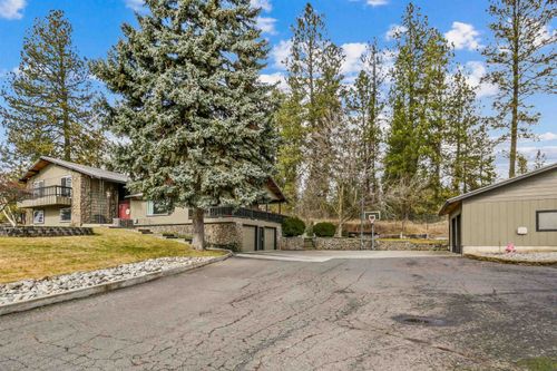 216 W Fleming Ave, Colbert, WA, 99005-9674 | Card Image