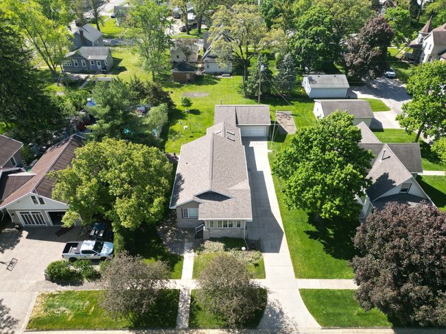 214 W Watson St, House other with 2 bedrooms, 2 bathrooms and 2 parking in Forrest IL | Image 6