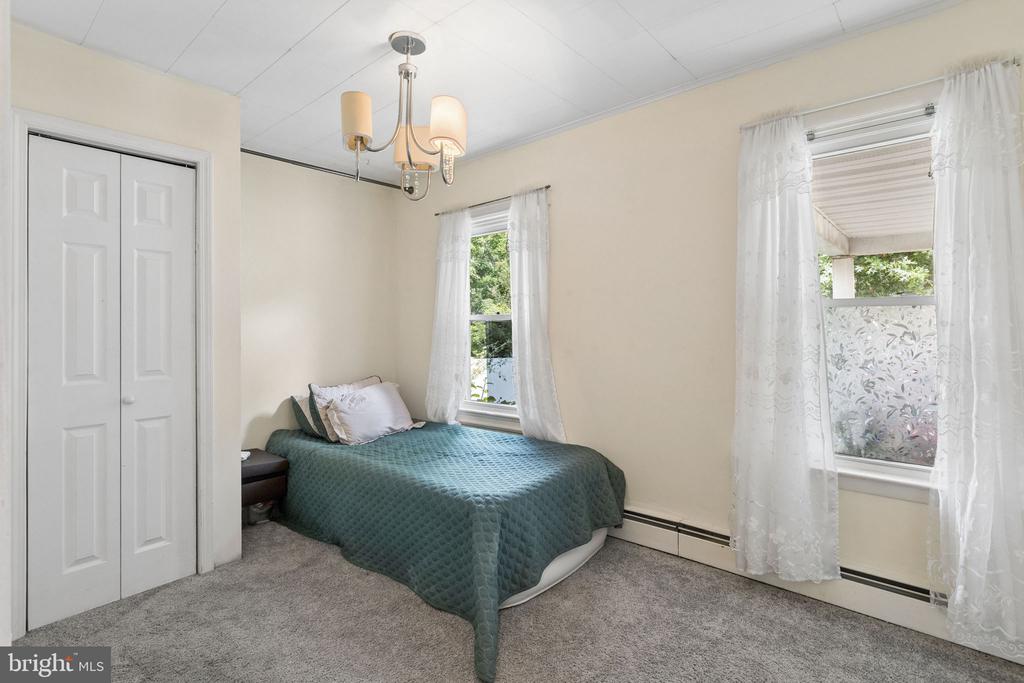 Residential in BORDENTOWN 2
