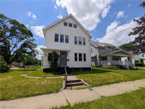 656 Hammel St, Akron, OH, 44306-1424 | Card Image