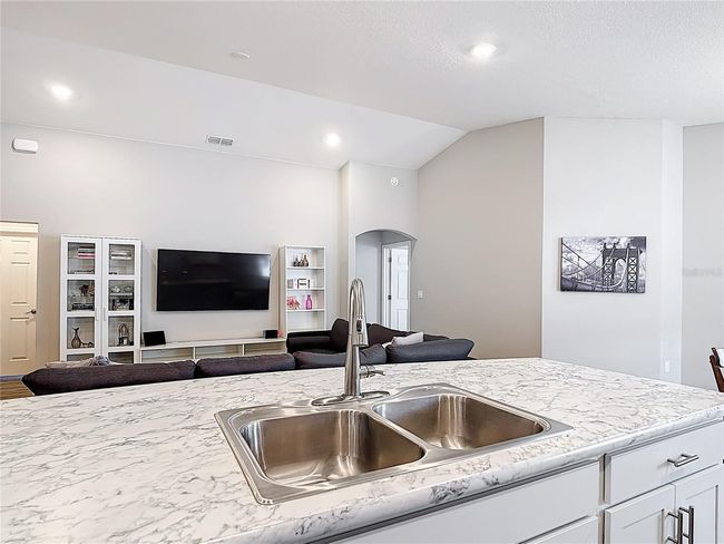 2005 Noble Dr, House other with 3 bedrooms, 2 bathrooms and null parking in DAVENPORT FL | Image 27
