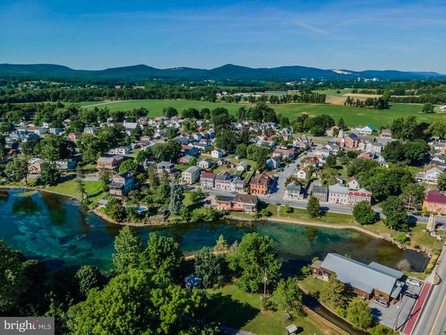 219 Front St, House other with 6 bedrooms, 5 bathrooms and null parking in BOILING SPRINGS PA | Image 61