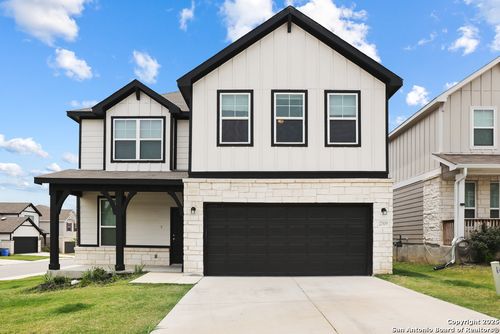 27509 Holly Grape, Boerne, TX, 78015-5212 | Card Image