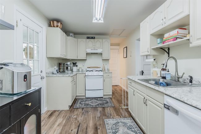 86 Rollstone Ave, Home with 3 bedrooms, 0 bathrooms and null parking in West Sayville NY | Image 24