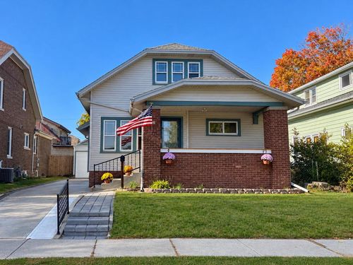 2224 S 11th Street, Sheboygan, WI, 53081 | Card Image