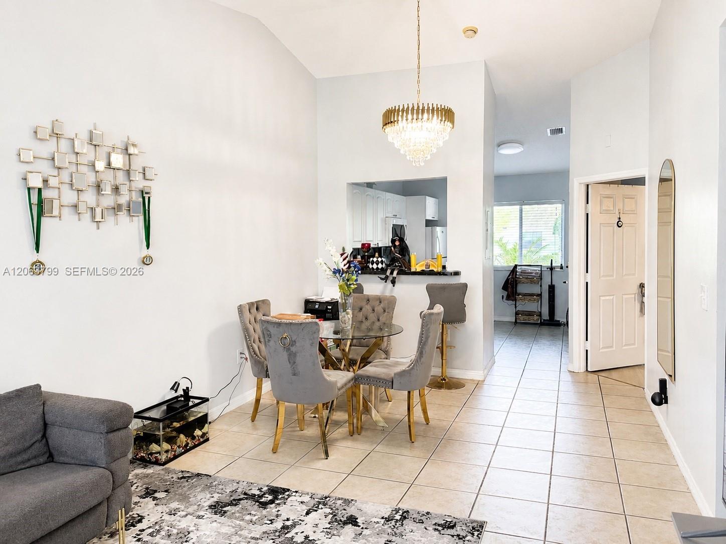 Residential Lease in Pembroke Pines 5