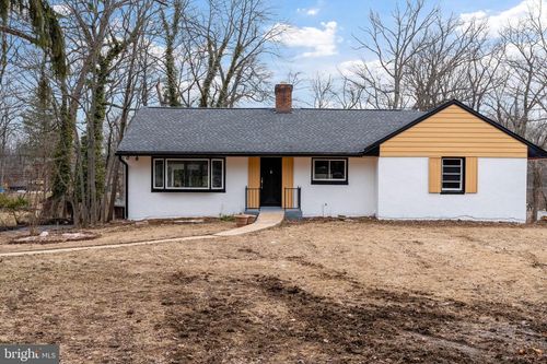 4021 Villa Nova Rd, PIKESVILLE, MD, 21207-4650 | Card Image