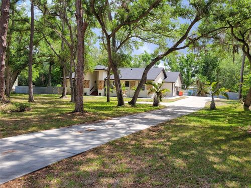 9405 94th St, Seminole, FL, 33777-2110 | Card Image